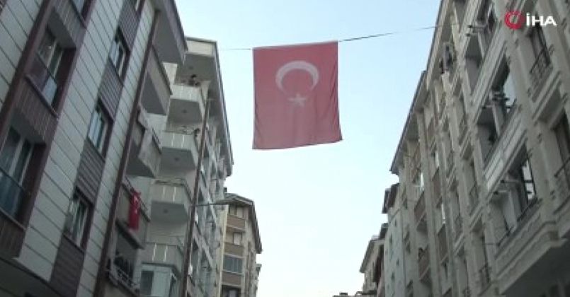 Şehit Astsubay Kıdemli Çavuş Gökhan Ağıl'ın İstanbul'daki evine ateş düştü
