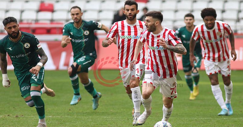 Antalyaspor ile Giresunspor puanları paylaştı