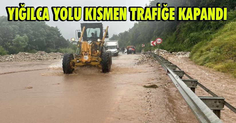 Düzce’de aşırı yağışlar Yığılca yolunu kısmen trafiğe kapattı