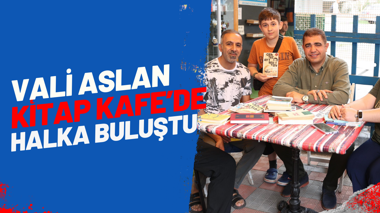 Kitap kafede vatandaşla buluştu