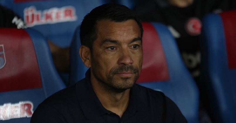 Giovanni Van Bronckhorst: “Zor deplasmandan 1 puan alıyoruz”