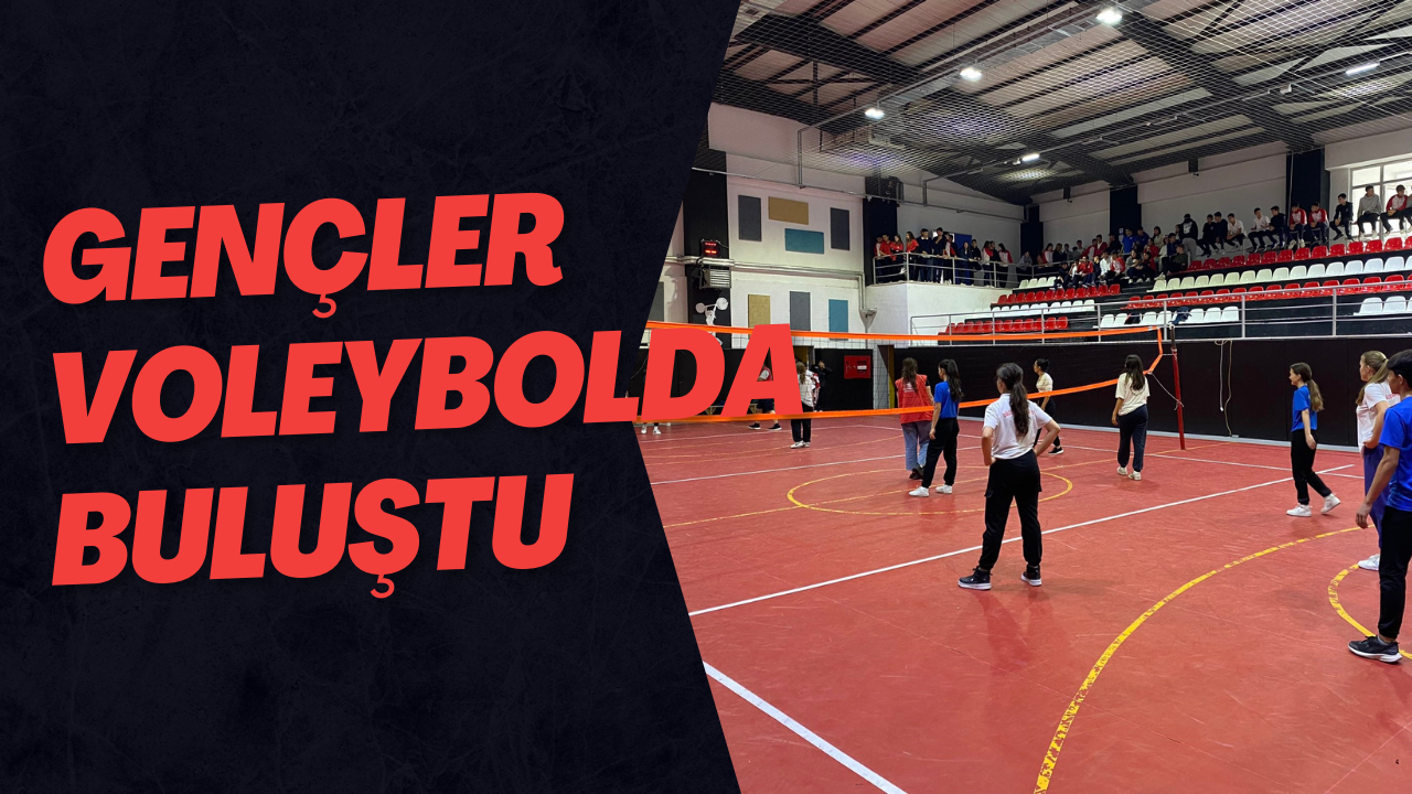 Gençler Voleybolda Buluştu