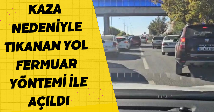  Kaza nedeniyle tıkanan yol, polis ekiplerince 'fermuar yöntemi' ile açıldı