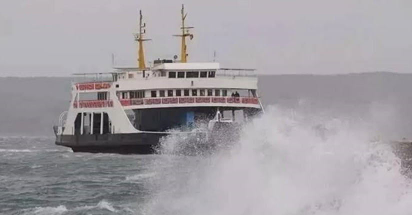 Bandırma ve Erdek’te feribot seferleri olumsuz hava şartları sebebiyle iptal edildi