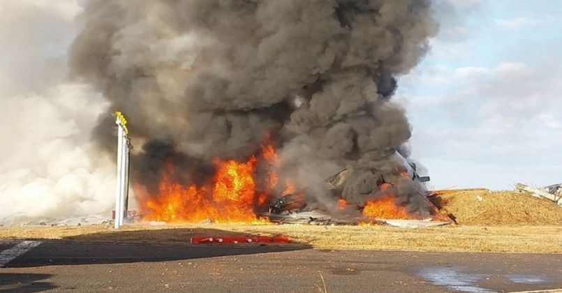 Güney Kore’de yolcu uçağı iniş sırasında pistten çıktı