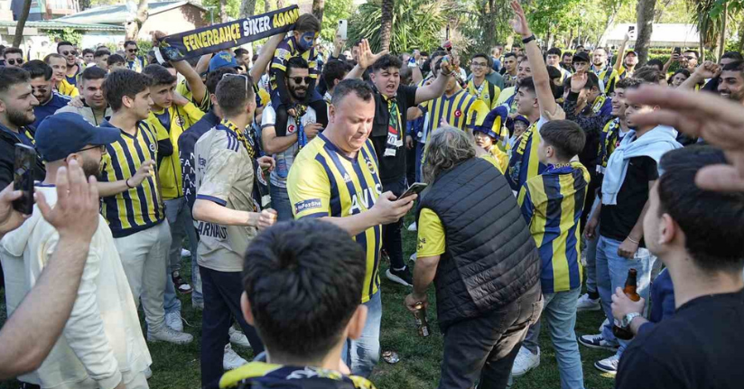 Fenerbahçe taraftarından derbiye yoğun ilgi