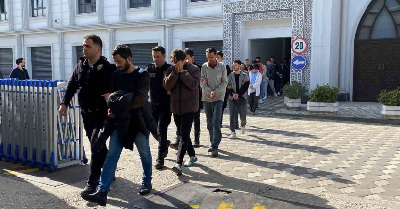 28 ilde operasyon: Sahte araç kiralama sitesiyle 122 kişiyi dolandırmışlar