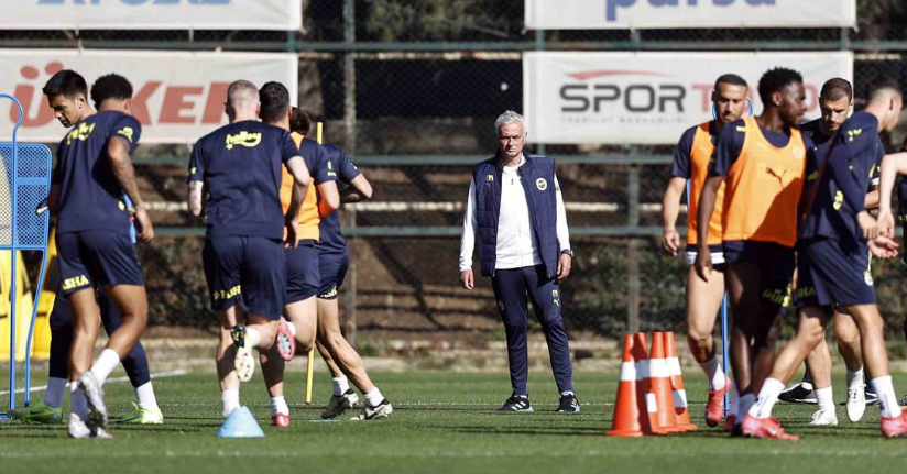 Fenerbahçe, Atakaş Hatayspor maçı hazırlıklarına başladı