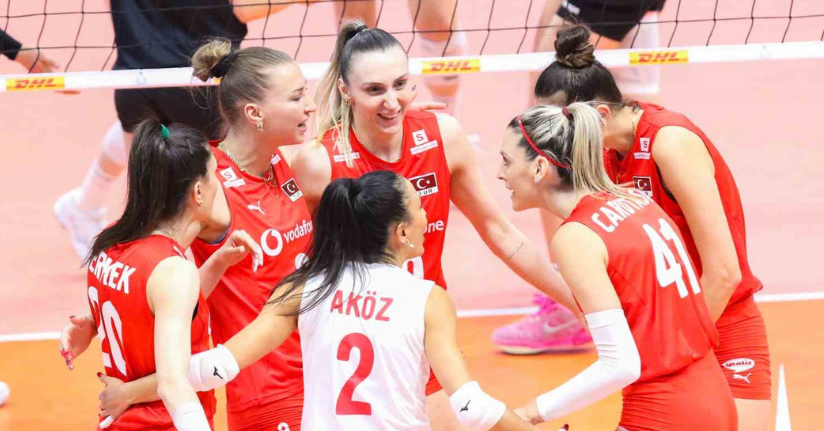 A Milli Kadın Voleybol Takımı, VNL’nin ilk etabı için Çin’e gitti