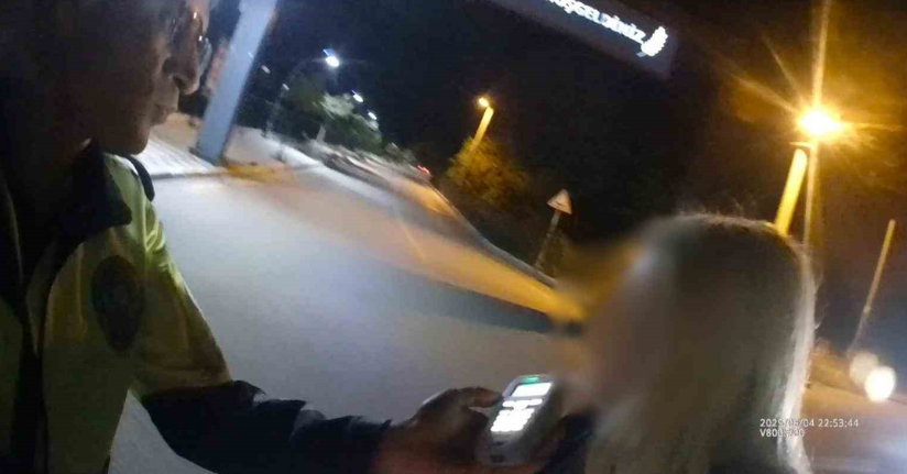 Direksiyon başında uyurken yakalanan alkollü sürücüye ceza yağdı