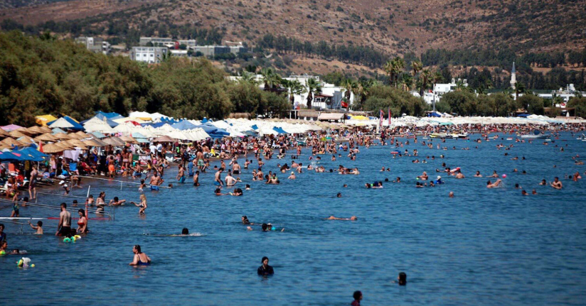 Bodrum'a hava ve deniz yoluyla 5 ayda 299 bin yabancı turist geldi