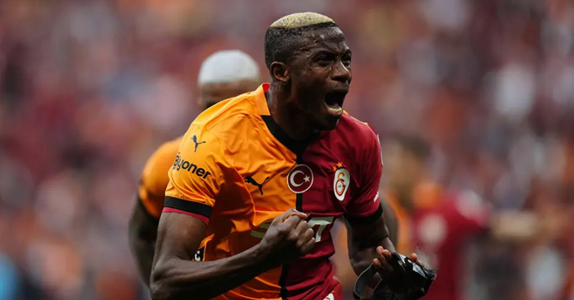 Victor Osimhen'in yeni takımını canlı yayında açıkladı