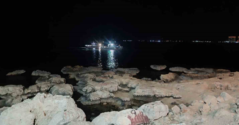 Tatilde gece denize giren kadın avukat boğuldu