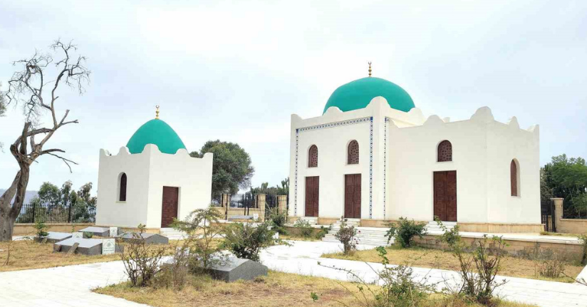 İç savaşta zarar gören Necaşi Türbesi ve Camii yeniden restore edildi