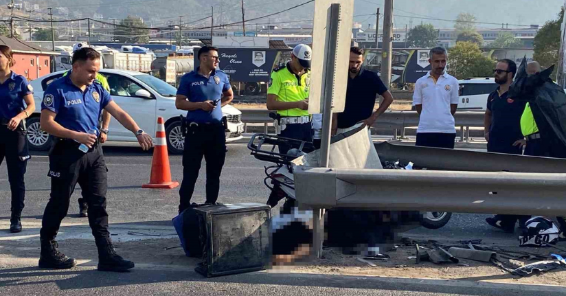 Bariyere çarpan motosikletin sürücüsü hayatını kaybetti