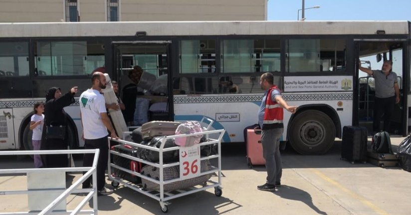 Suriyelilerin gönüllü geri dönüşleri hızlandı, sayı 411 bini aştı
