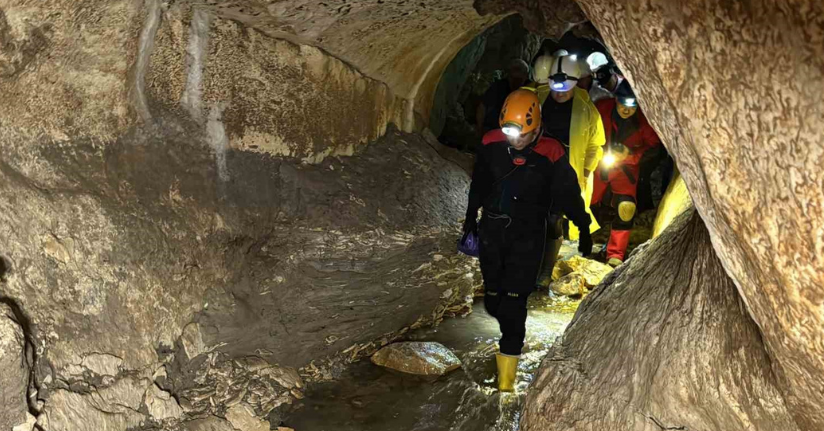 2 milyar yıllık mağara turizme kazandırılacak