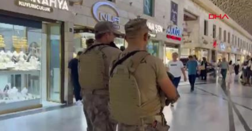 Kuyumcuyu tehdit edip, 10 milyon avro haraç istediler