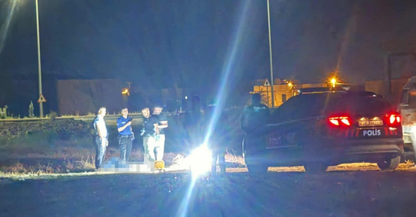 Mardin’de boş arazide erkek cesedi bulundu