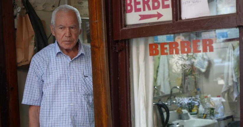 Tek koltuklu dükkanda yarım asırlık zanaat