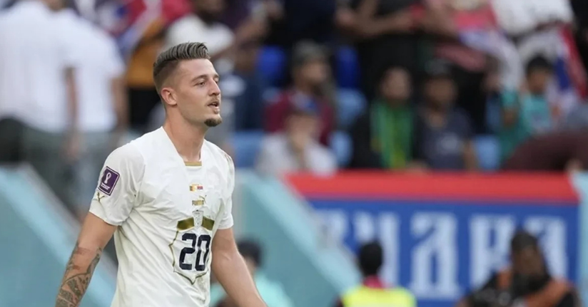 Fenerbahçe ve Galatasaray Arasında Transfer Yarışı: Hedef Sergej Milinkovic-Savic!