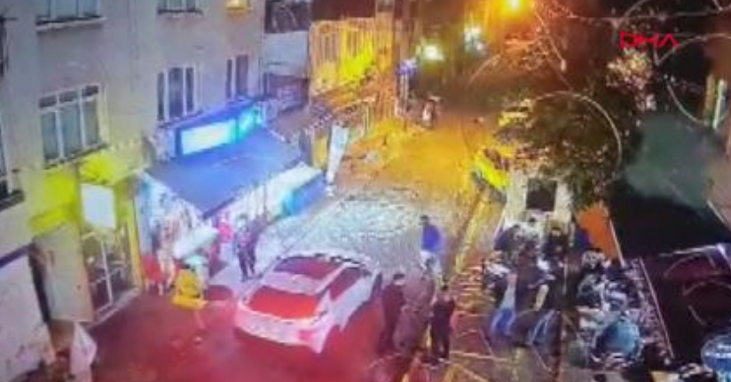 Tekirdağ'da 1 kişinin öldüğü,1 kişinin de yaralandığı silahla kavga kamerada