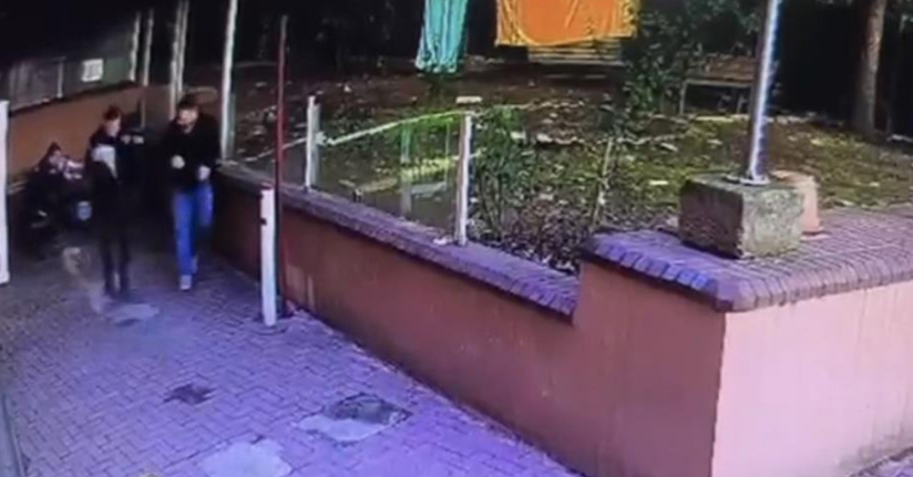 Bursa’da itfaiye personeli ölümden döndü: Balkondan atılan kola şişesi patladı