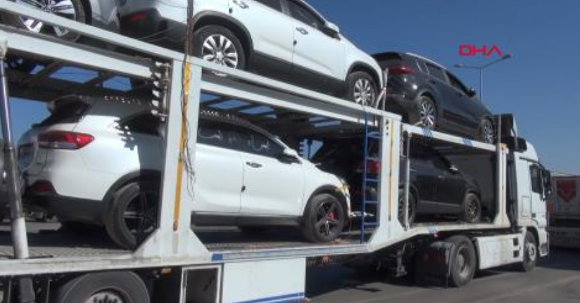 Güney Kore'den Suriye’ye transit taşımacılıkla 6 ayda 150 bin araç gönderildi