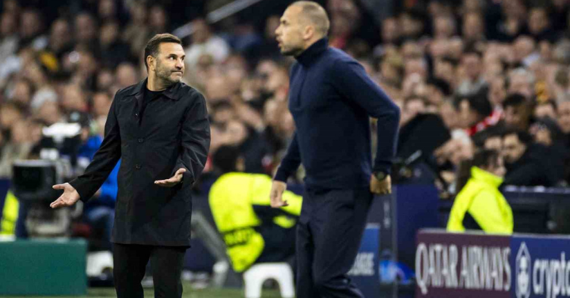 Ajax, John Heitinga’nın görevine son verdi