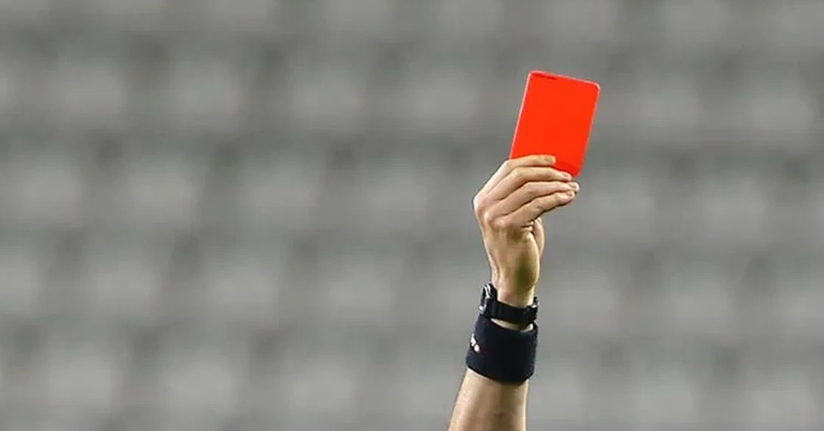 Fenerbahçe’de Derbi Öncesi Kart Alarmı! Oosterwolde Sınırda