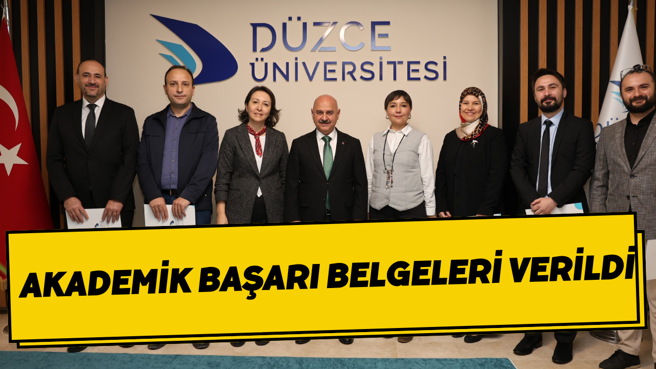 Akademik Başarı Belgeleri Verildi