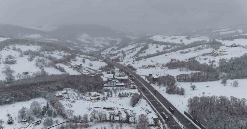 Orta Karadeniz’de kuvvetli yağış uyarısı: Yüksek kesimlerde kar bekleniyor