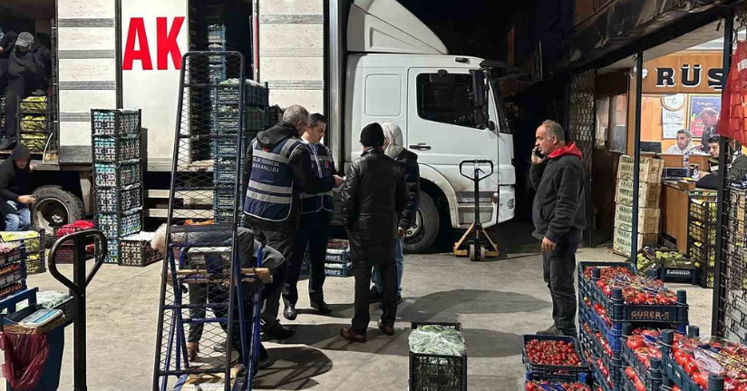 Defterdarlıktan Zonguldak Hali’ne şafak denetimi