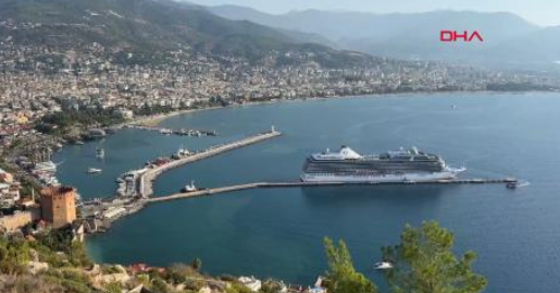 Alanya'da kruvaziyer turizmi, pandemi çöküşünden sonra 4 yılda toparlandı