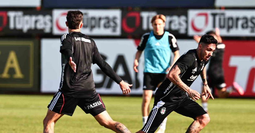 Beşiktaş kondisyon ve taktik çalıştı