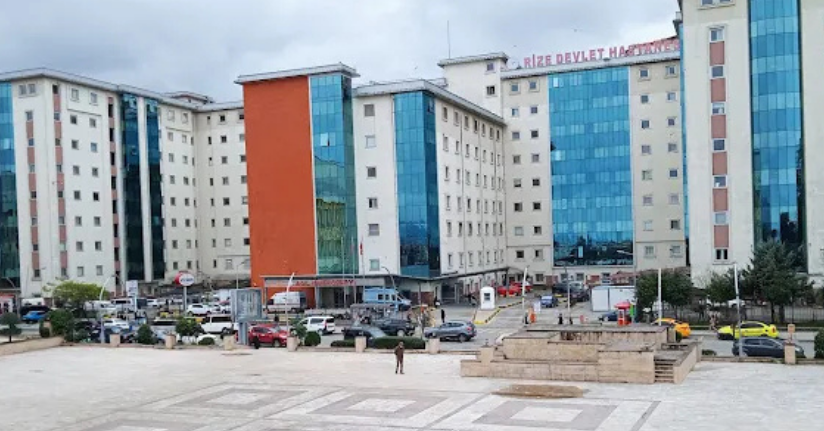 Rize’de 40 öğrenci yedikleri yemekten zehirlenerek hastaneye kaldırıldı