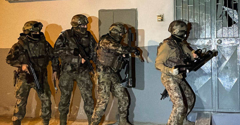 'Büyü bozma' dolandırıcılığına operasyon: 7 gözaltı