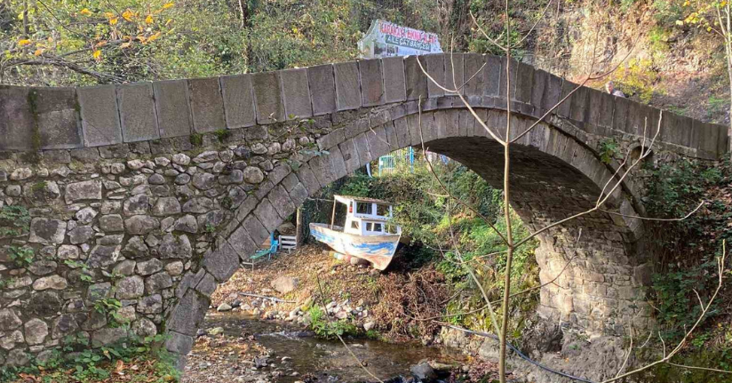 Milli Mücadele’nin tanığı 150 yıllık taş köprü zamana meydan okuyor