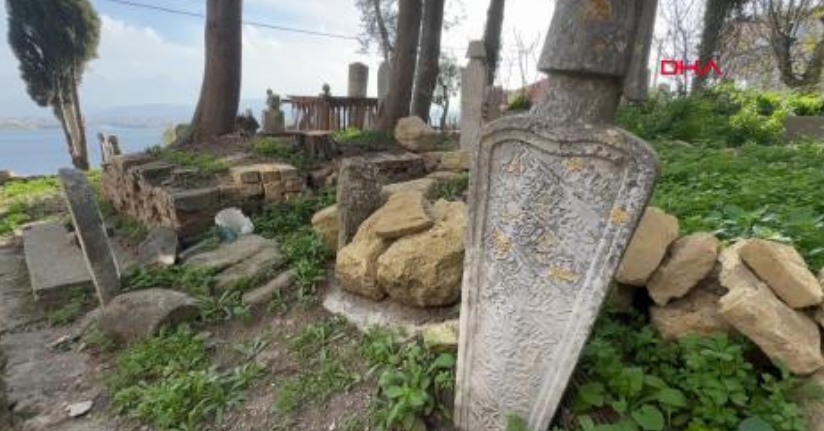 Çanakkale'de tarihi alanda bulunan 829 mezar taşı ve 67 kitabe kayıt altında