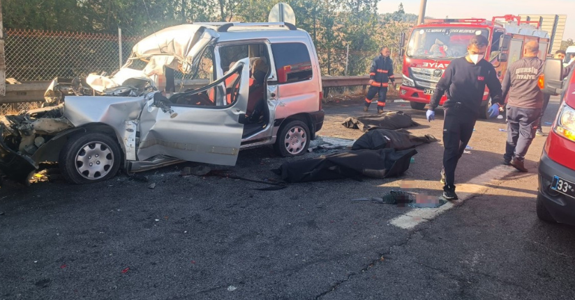 Tarsus’ta trafik kazası: 3 ölü, 3 yaralı