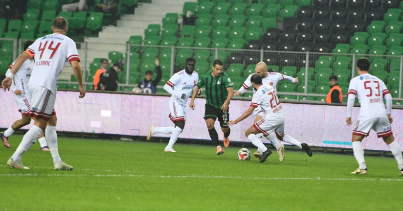 Trendyol 1. Lig: Sakaryaspor: 1 - Ümraniyespor: 1