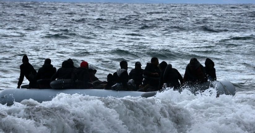 Girit Adası açıklarında göçmenleri taşıyan bot battı: 18 ölü