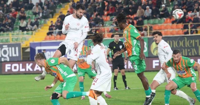 Alanyaspor: 0 - Antalyaspor: 0