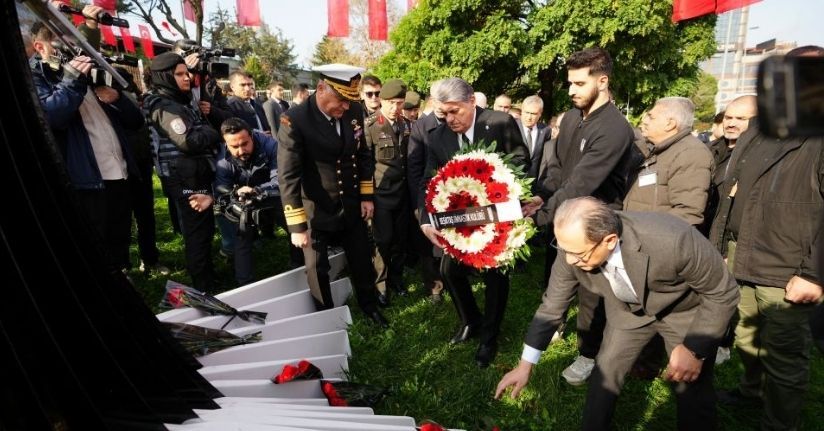 Beşiktaş Kulübü, terör saldırısında şehit düşenler için anma töreni düzenledi