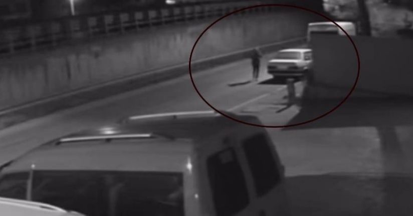 İterek çaldıkları otomobile 