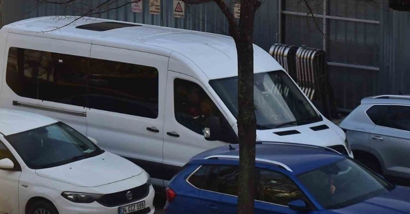 Sadettin Saran, saç ve kan örneği vermek üzere Adli Tıp Kurumuna getirildi