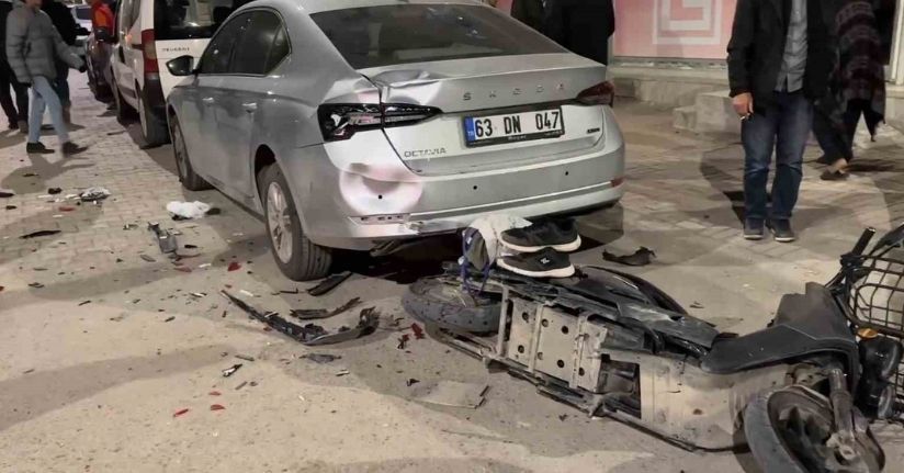 Şanlıurfa’da pikap ile motosiklet çarpıştı:2 ağır yaralı