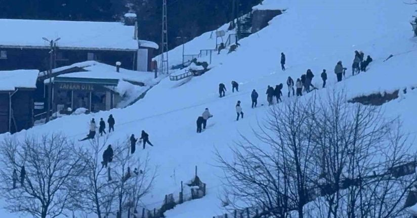 Rize’de zirvelerde ‘karlı güneş’ güzelliği