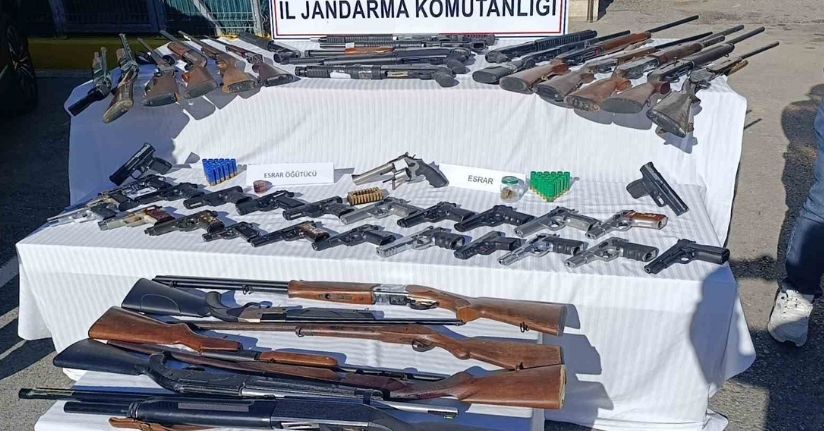 Jandarmadan Silah Operasyonu: 30 tabanca, 27 av tüfeği ele geçirildi