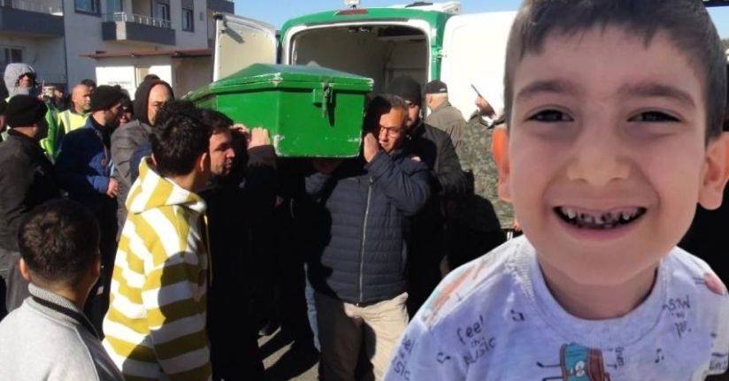 Yangında ölen 2 kardeşe acı veda: Aynı tabutla getirilip aynı kabre defnedildiler